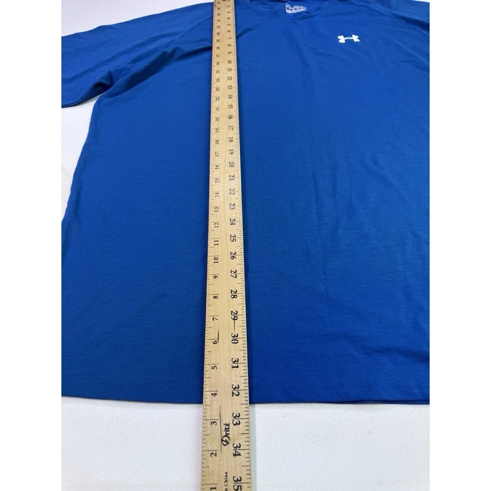 Under Armour this shirt